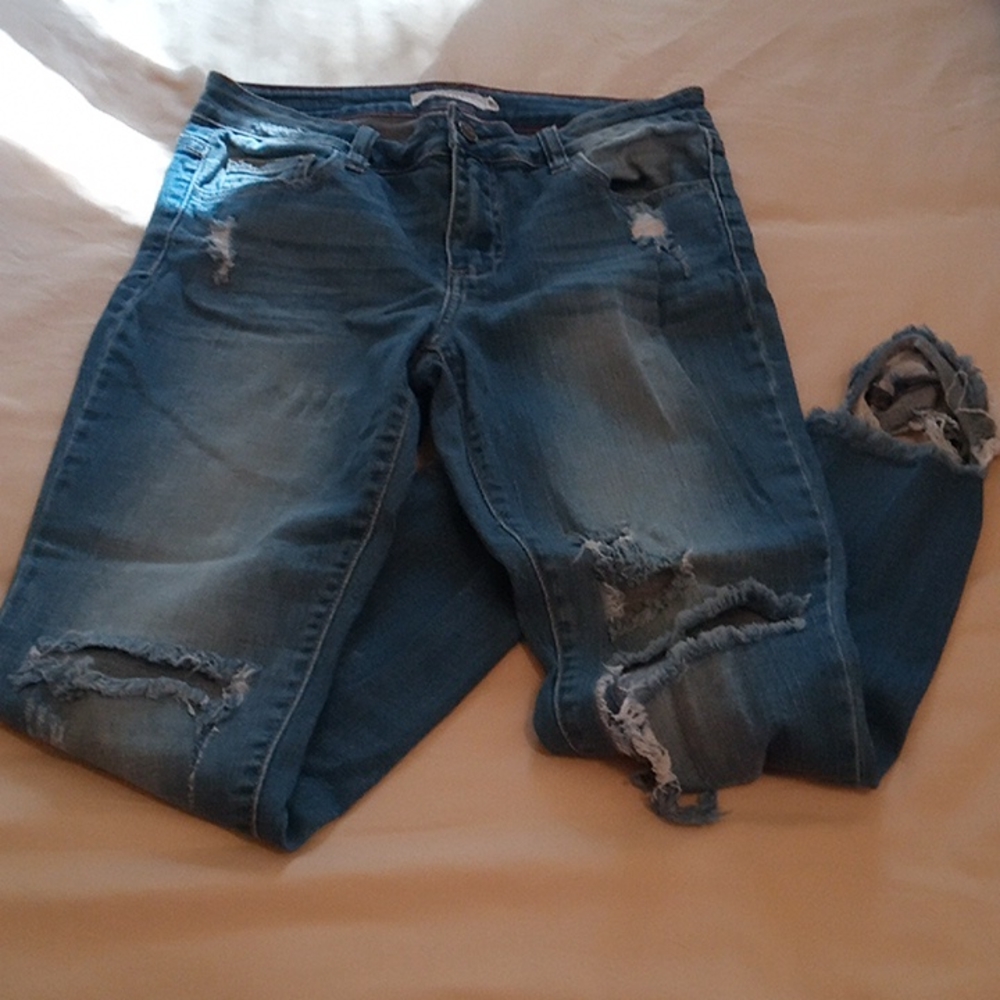 Cello distressed skinny jeans